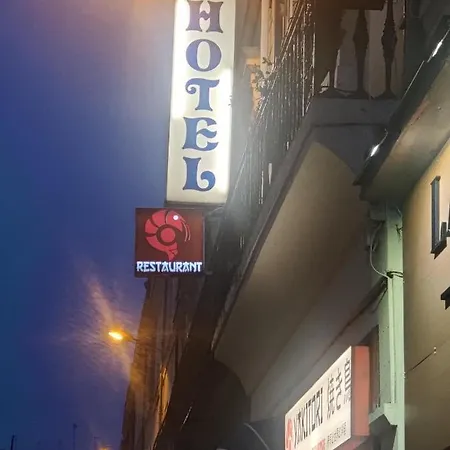 Des Lices - Hotel