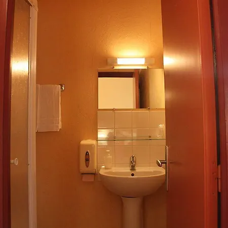 Hotell Des Lices - Angers