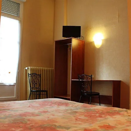 Des Lices - Hotell 2*