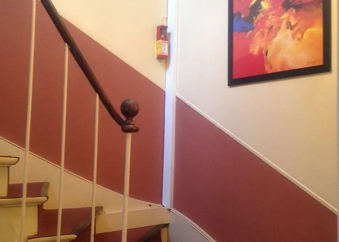 Des Lices - فندق